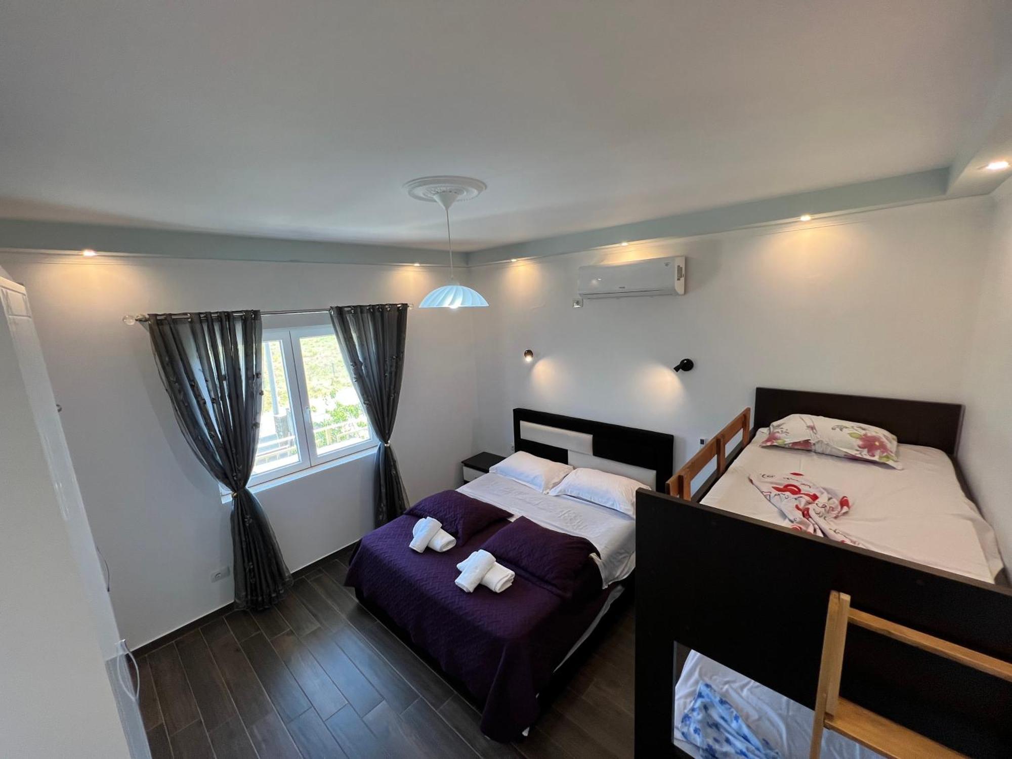 Adriatik Guest house