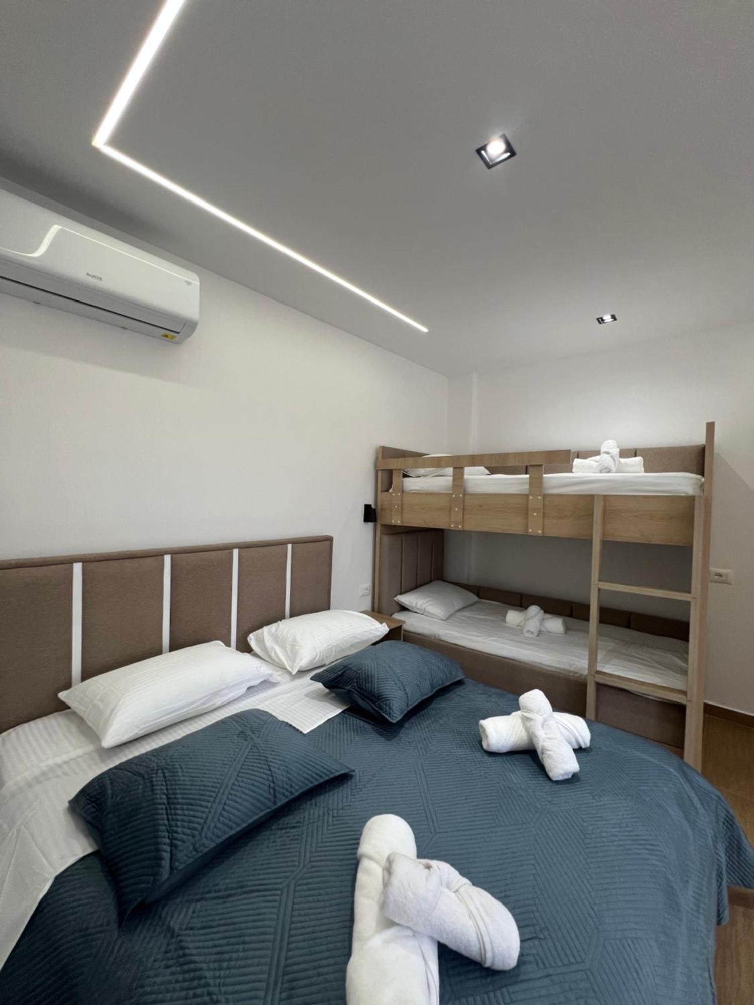 Adriatik Guest house Permet